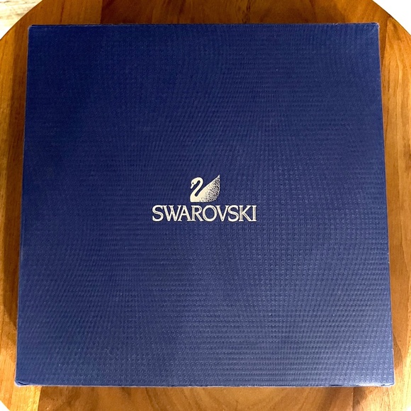 SALE TODAY!✨Swarovski Purple, Silver, & Lavender Crystal Necklace, Authentic - Picture 8 of 10